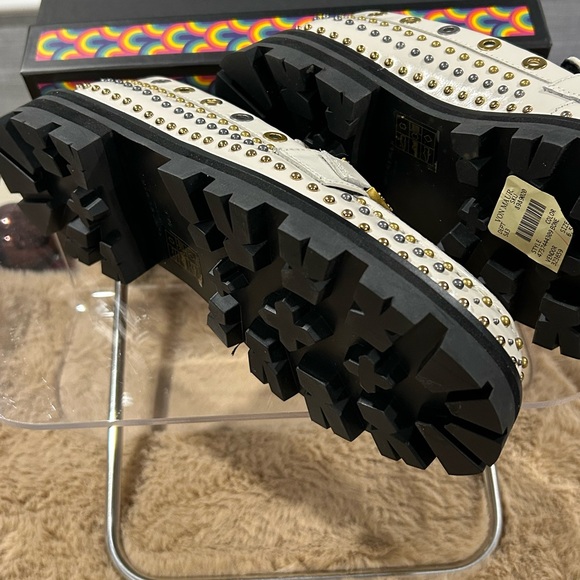 Kurt Geiger White Loafers with Gold and Silver Details - Picture 2 of 5